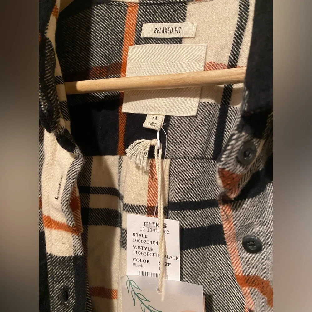 NWT Thread & Supply flannel - Picture 2 of 3